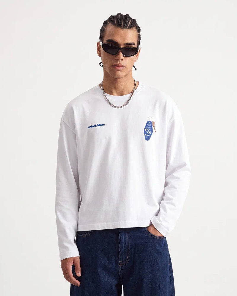 LONGSLEEVE - UNLOCK MORE