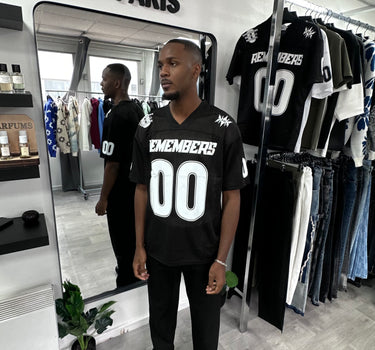 TEE SHIRT - REMEMBERS 00 BLACK